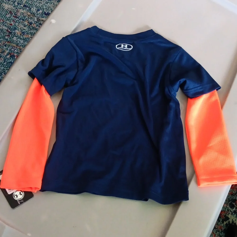 Under Armour long-sleeved football athletic shirt